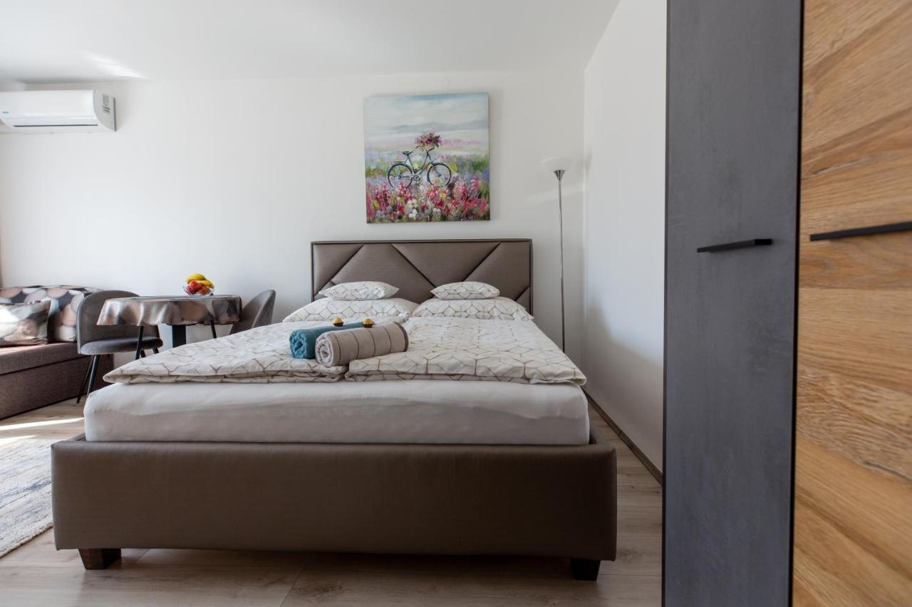 Aliz Apartman ミシュコルツ エクステリア 写真